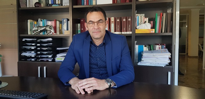 Vicent Cabrera, es el actual Secretario General de la Agrupació PSPV-PSOE de Benissa