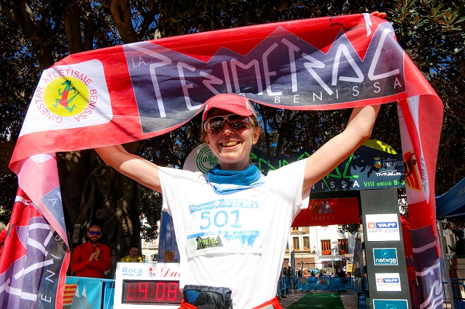Charlotte Morgan, actual Campeona del Mundo en Carreras de Montaña ganadora de los 42K en la octava edición de la Diego Cabrera Perimetral a Benissa