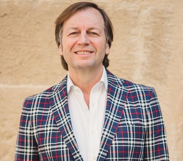 Isidor Mollà clave en los pactos políticos en Benissa