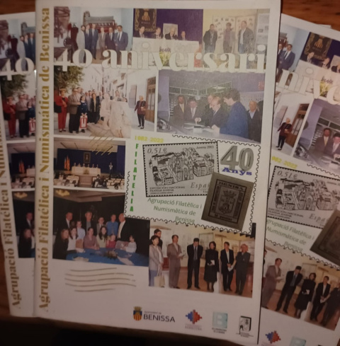Presentación del Llibret conmemorativo del 40 aniversario de la filatelia benissera