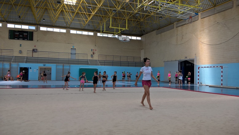 Imagen de archivo: Gimnasia rítmica en el Palau Sant Pere de Benissa