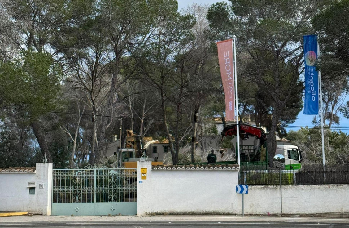 Salvem el Litoral alerta de trabajos con maquinaria en el Tossal de l’Asprar