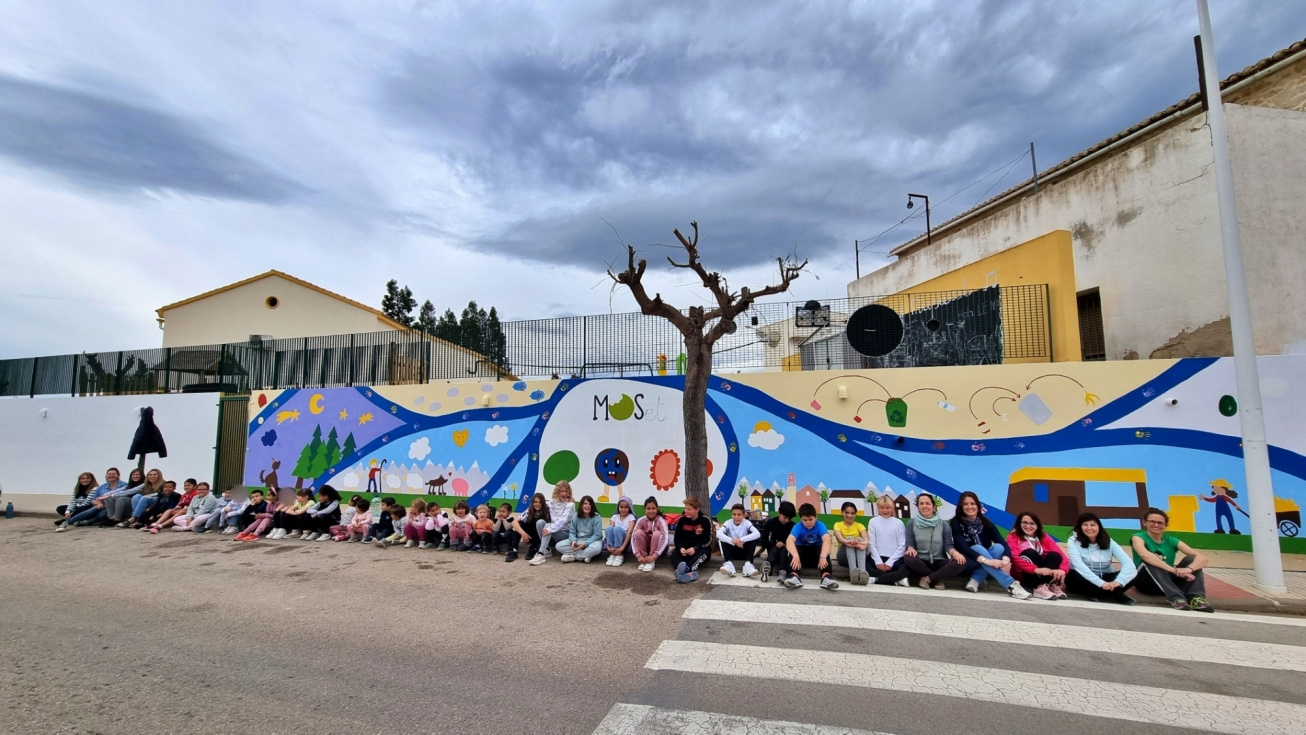 MOSET: arte callejero para los más pequeños en Senija