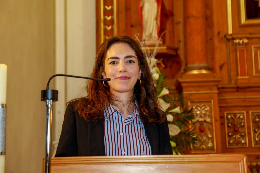 Senija abre sus fiestas patronales con un pregón cargado de emoción y un arranque multitudinario en honor a la Mare de Déu dels Desemparats