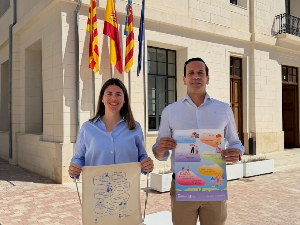 Celia Ausias, concejala del Padr&oacute;n, y Arturo Poquet, alcalde de Benissa