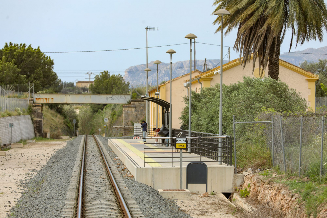 La Línea 9 del TRAM refuerza la movilidad en Benissa tras superar los 152.000 viajeros en junio
