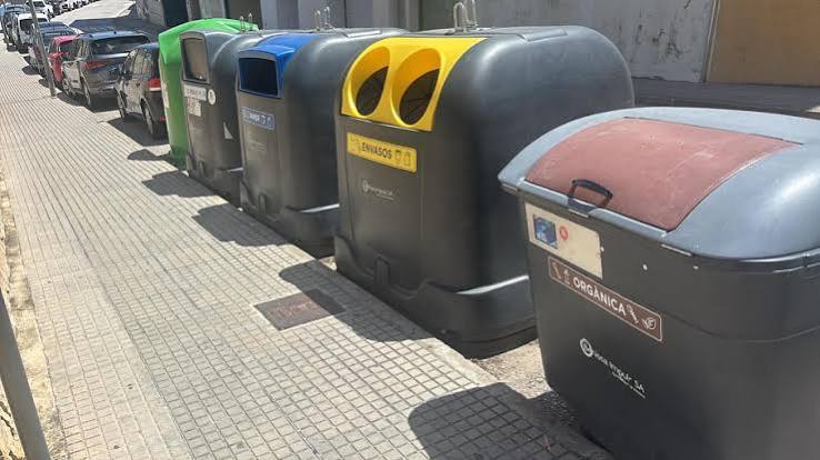 Benissa Impuls refuerza la campaña de los contenedores inteligentes para residentes, turistas y hostelería
